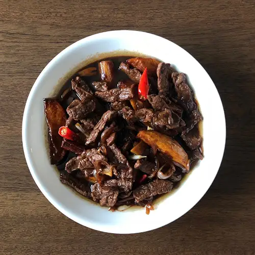 Daging Masak Kicap: Resepi Mudah dan Sedap Khas Malaysia