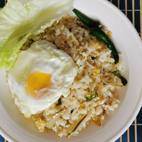 Resepi Nasi Goreng Cili Padi Mudah dan Sedap