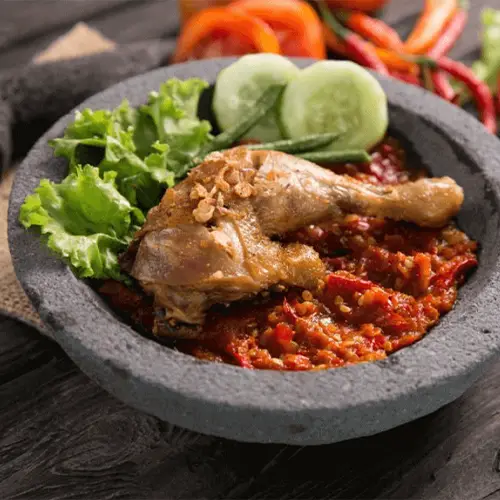 Resepi Sambal Ayam Penyet Asli Indonesia, Simple dan Sedap